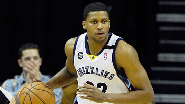 Grizzlies trade Rudy Gay to Raptors in three-team deal