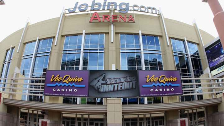 NHL finalizes sale of Phoenix Coyotes