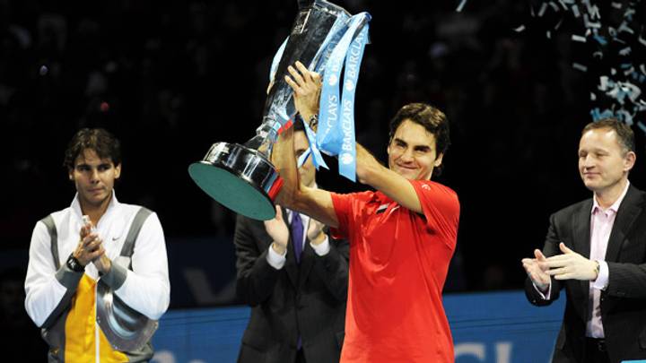 Roger Federer favors strict drug testing