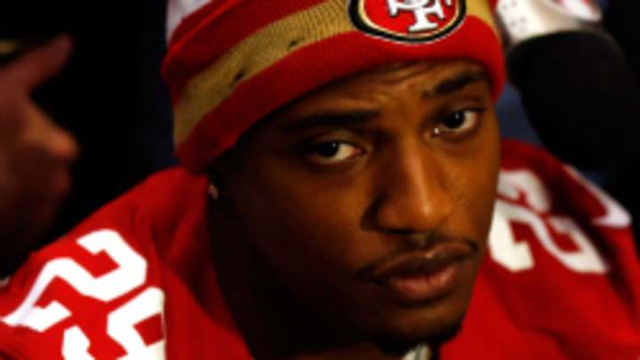 Chris Culliver meets with LGBT youth group in Los Angeles