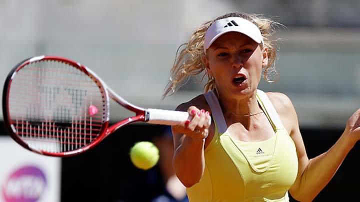 Caroline Wozniacki upset in first round of Italian Open