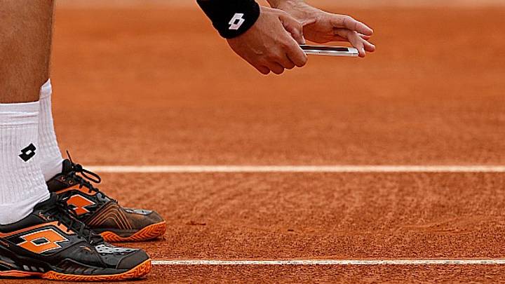 Sergiy Stakhovsky tweets iPhone picture of spot from disputed call Sergiy Stakhovsky tweets iPhone picture of spot from disputed call