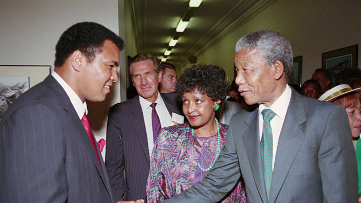 Muhammad Ali pays tribute to Nelson Mandela