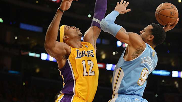 For stars such as Dwight Howard, less is more in free agency