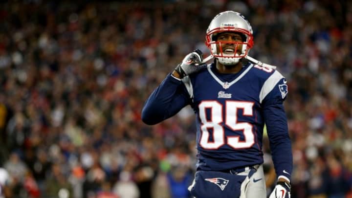 Ex-NFL receiver Brandon Lloyd acting in direct-to-dvd zombie movie