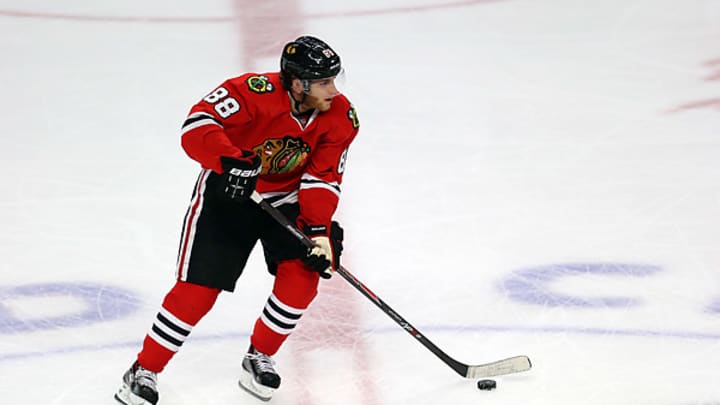 NHL playoffs: Kane's hat trick sends Blackhawks past Kings, to Cup final