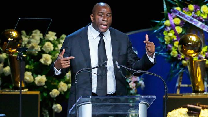 Lakers owner Jerry Buss remembered at service