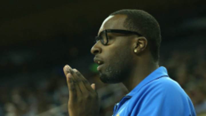 Timberwolves' Flip Saunders threatens to send Shabazz Muhammad to D-League