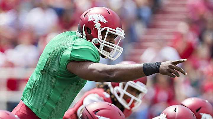Former Arkansas QB Brandon Mitchell to transfer to North Carolina State