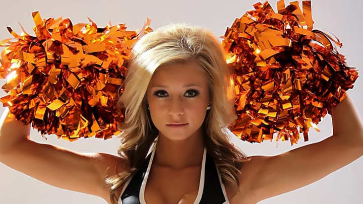 Cheerleader of the Week Cheerleader of the Week