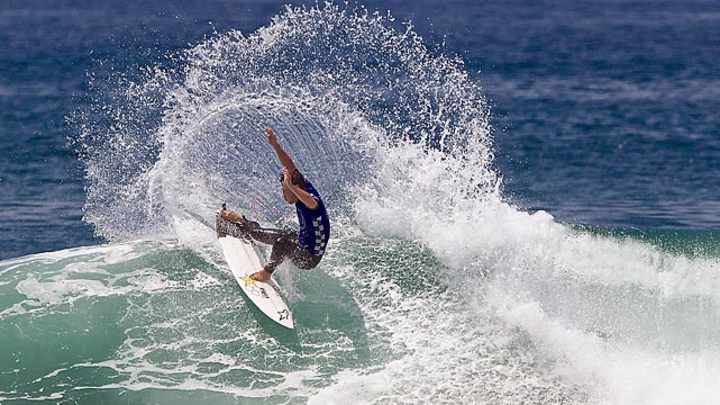 Leading Off: Pictures of the Week