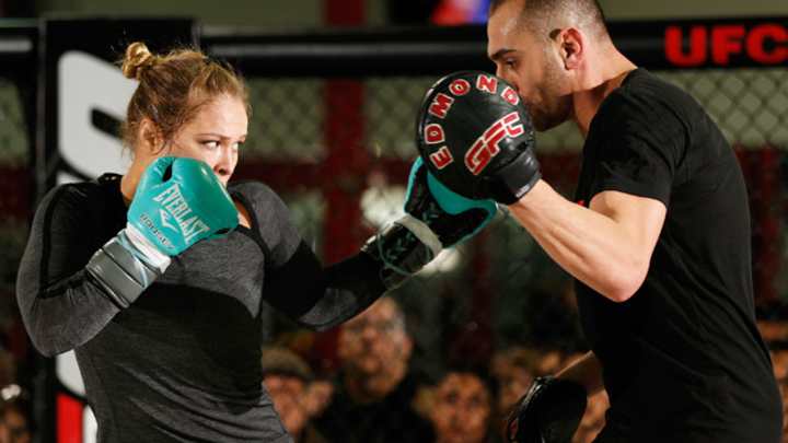 Rousey's trainer Tarverdyan will pull off a rare double this weekend
