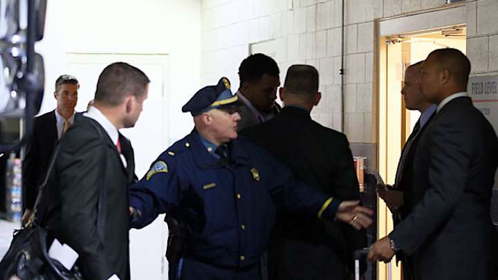 Miami's Mike Pouncey served grand jury subpoena in Massachusetts