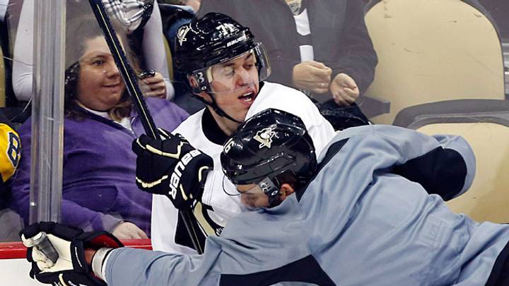 NHL MVP Malkin returns to Penguins healthy, happy NHL MVP Malkin returns to Penguins healthy, happy