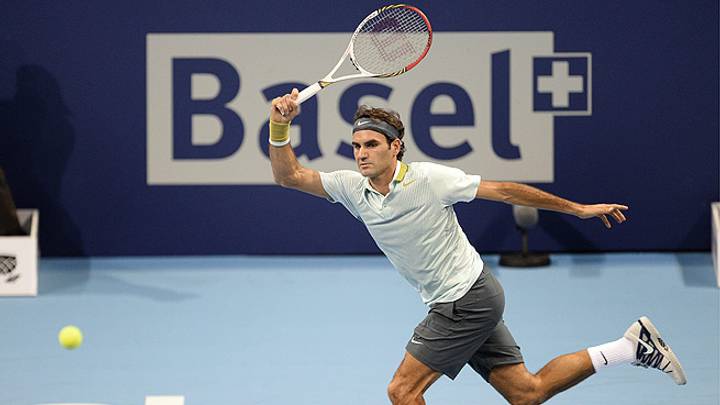 Roger Federer wins first match at hometown tournament