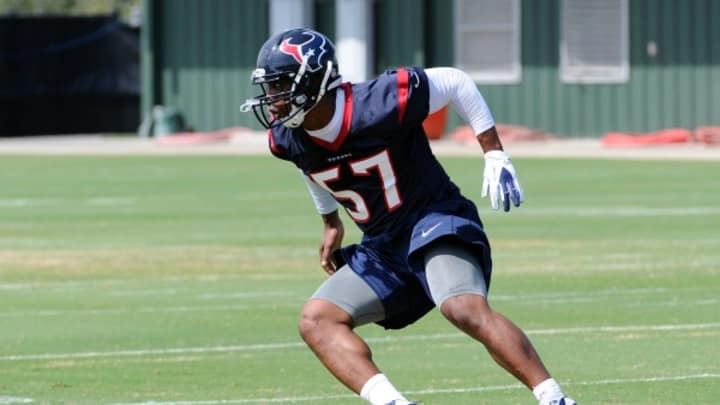 Texans cut three players for violation of team rules