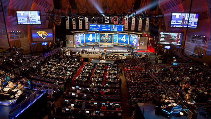 2014 draft officially moved to May 8-10