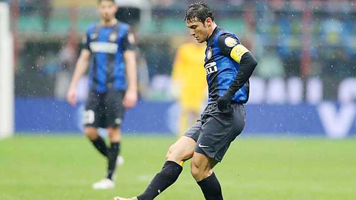 Inter Milan gives Javier Zanetti one-year contract extension