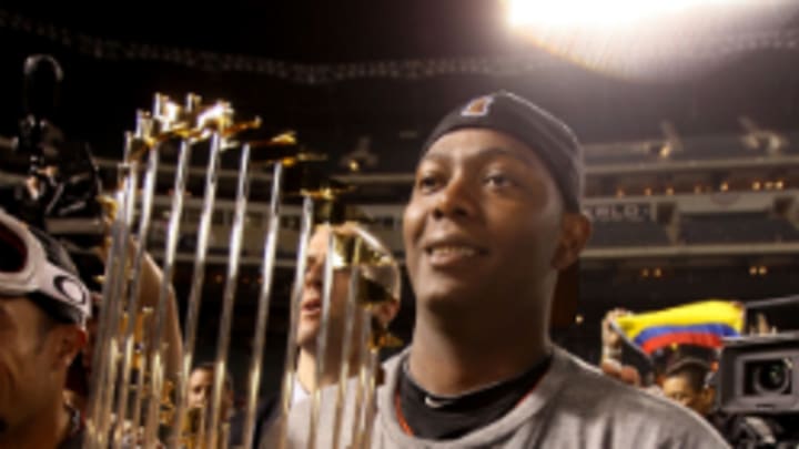 Edgar Renteria officially retires from baseball