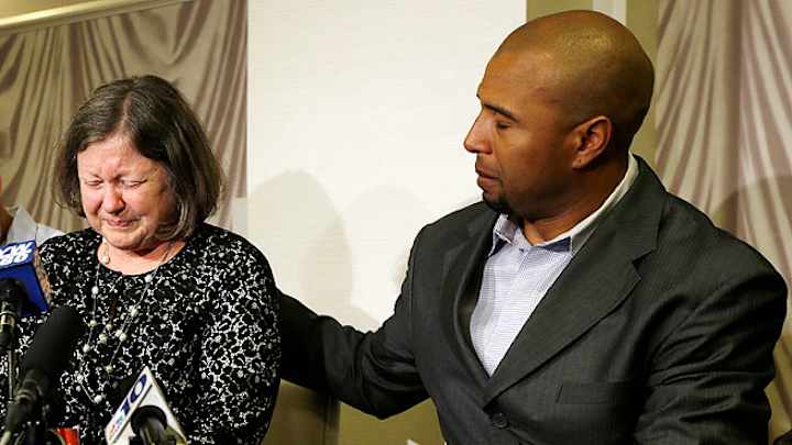 Ex-players call NFL brain-injury panel a 'sham'