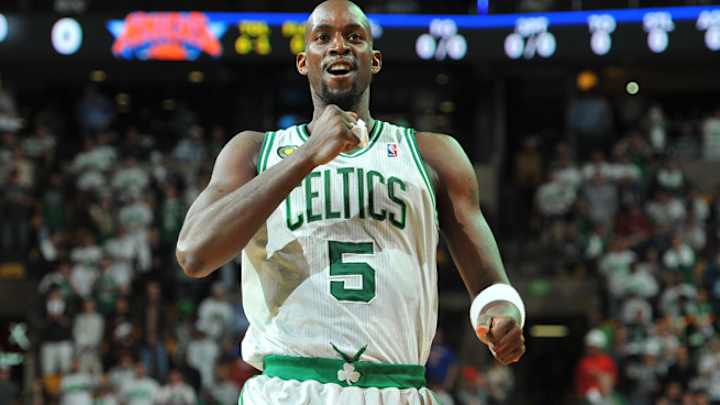 Sources: Celtics agree to send Kevin Garnett, Paul Pierce to Nets Sources: Celtics agree to send Kevin Garnett, Paul Pierce to Nets