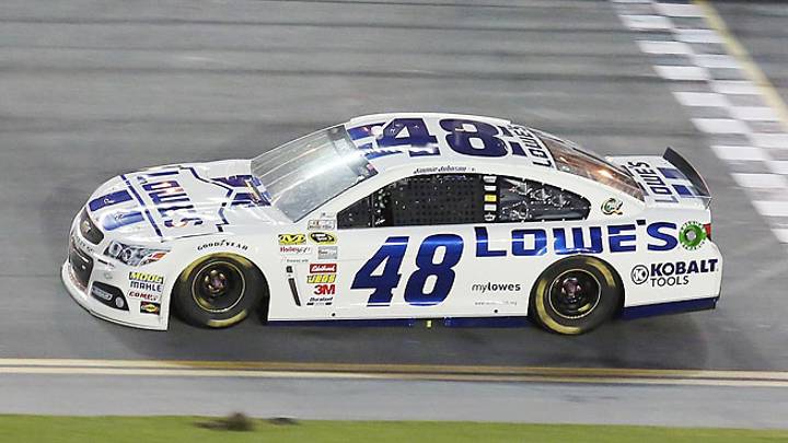 Johnson first driver to sweep Daytona since 1982