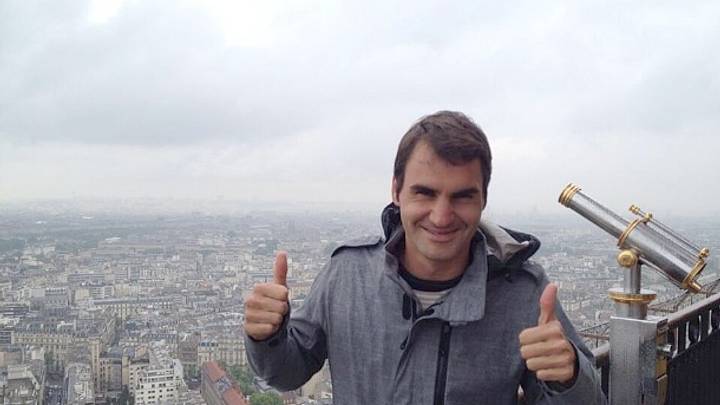 Roger Federer hits the Eiffel Tower Roger Federer hits the Eiffel Tower
