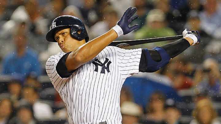 Mixed reaction greets Alex Rodriguez's return to Yankee Stadium