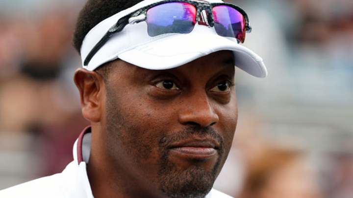 Report: Kevin Sumlin declines NFL interview requests to stay at Texas A&M Report: Kevin Sumlin declines NFL interview requests to stay at Texas A&M