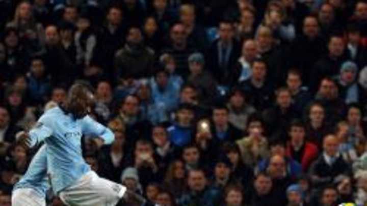 Mario Balotelli to sign with AC Milan pending physical