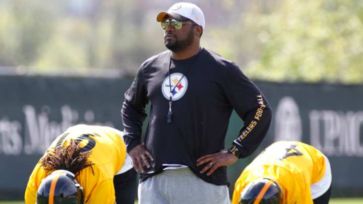 Mike Tomlin says choice between Le'Veon Bell and Eddie Lacy "easy"