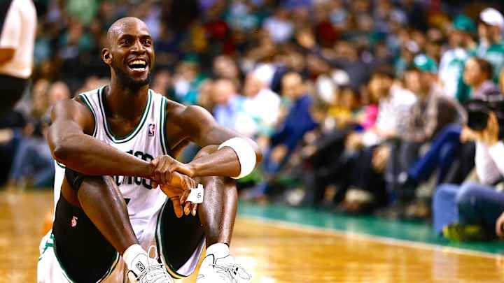 Three-Pointers: Celtics slog out win over Bulls