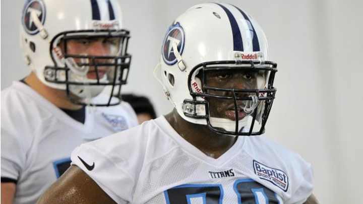 Titans, Chance Warmack agree to deal