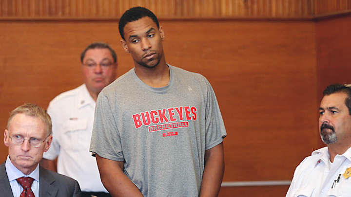 Prosecutors pursue assault case against Celtics' Jared Sullinger