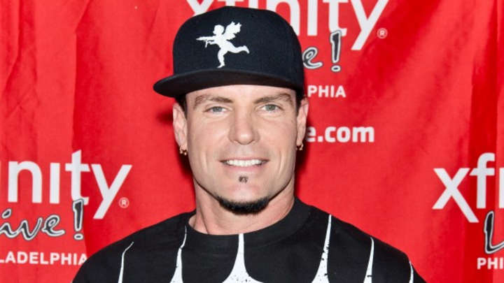 Vanilla Ice to perform at halftime of Sunday's Texans game