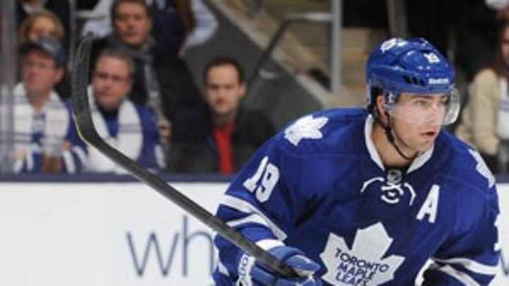 Leafs' Lupul sidelined indefinitely with fractured arm Leafs' Lupul sidelined indefinitely with fractured arm