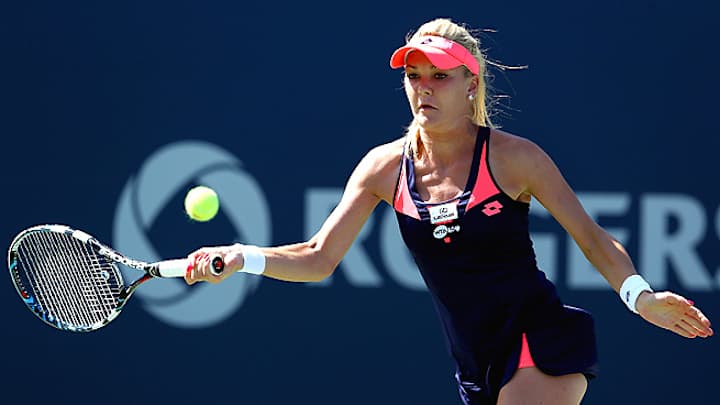 Radwanska defeats Errani to advance to Rogers Cup semifinals