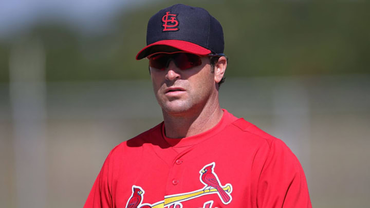 Cardinals manager Mike Matheny to have back surgery