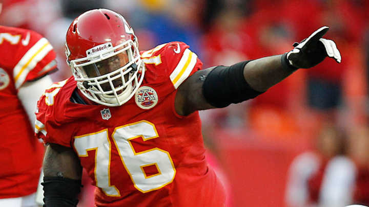 Branden Albert trade between Dolphins, Chiefs off?