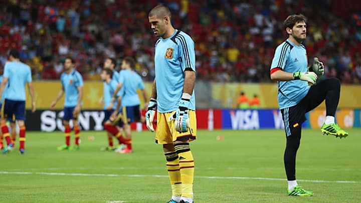 Spain will start Victor Valdes in goal against Nigeria