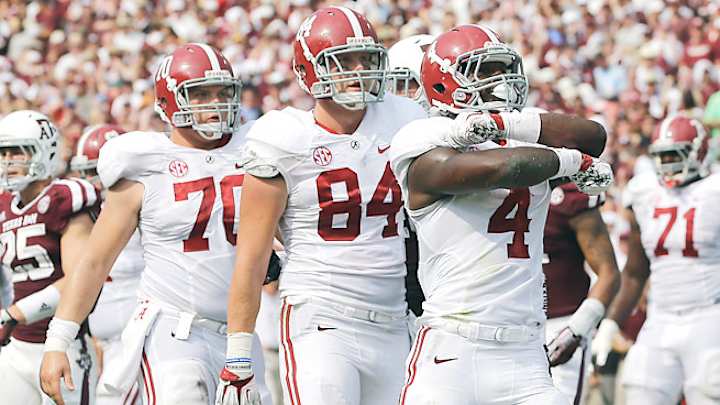 Alabama's Yeldon apologizes for throat-slash celebration