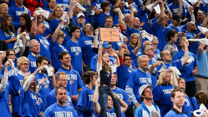 Color-coordination is so hot right now among NBA fans
