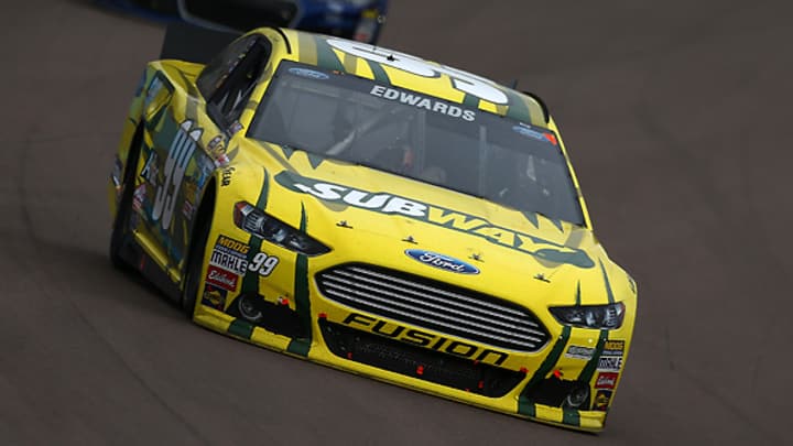 Edwards races to victory at Subway Fresh Fit 500 in Phoenix