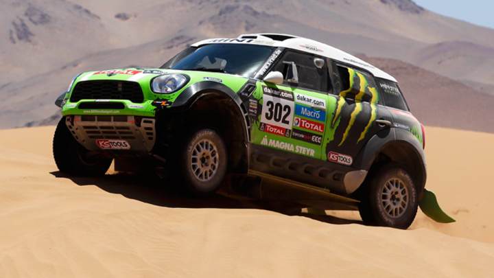 Peterhansel closes in on Dakar title Peterhansel closes in on Dakar title