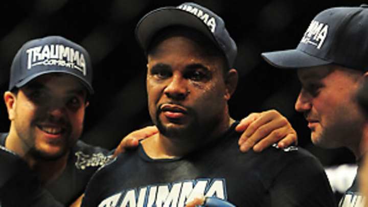 Velasquez's knockout of dos Santos alters the heavyweight landscape