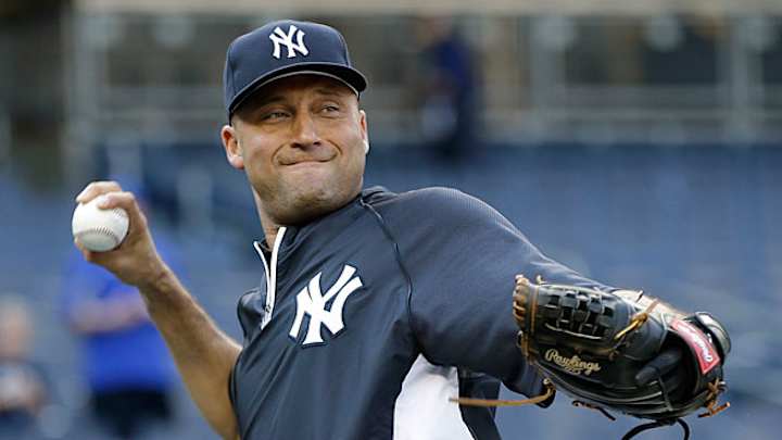Derek Jeter takes small step in comeback from ankle injury