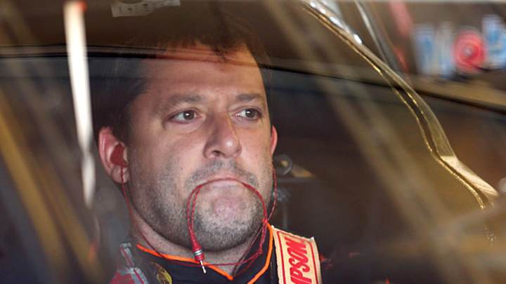 NASCAR back on dirt track for first time since 1970