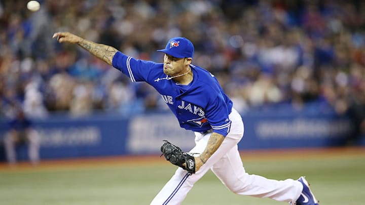 Blue Jays' Sergio Santos to have elbow surgery