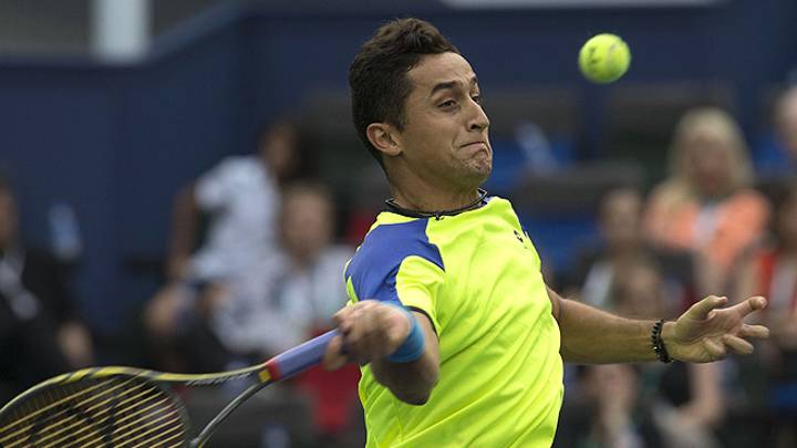 Nicolas Almagro passes first-round test at Valencia Open
