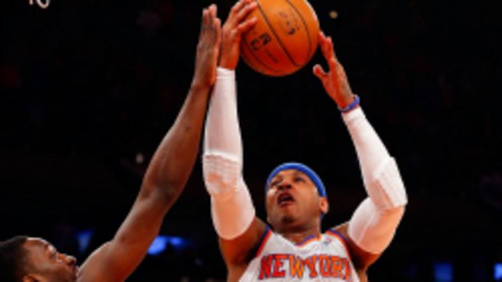 Report: Knicks forward Carmelo Anthony to have ailing shoulder looked at
